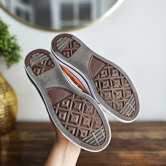 Converse Chuck Taylor All Star Low Coral 155573F Size M7 W9 Unisex Casual Shoes - Picture 14 of 15